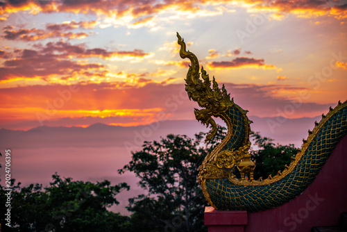 The natural background of the beautiful twilight sky, the surrounding atmosphere (trees, rivers, mountains) is a beautiful view of the journey, the view point.