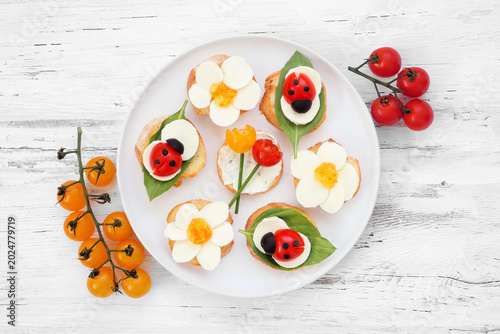 Photos Summer theme crostini appetizers