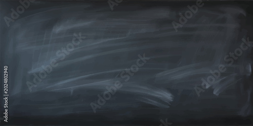 Foto Empty chalkboard with visible smudges and chalk dust artistic texture chalkboard