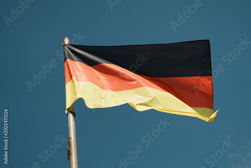 Canvastavla Drapeau Allemand volant au vent