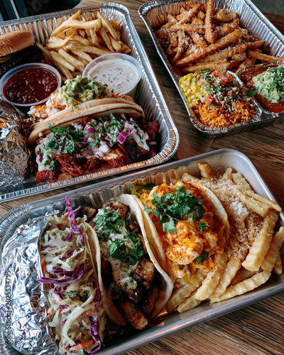 Add photos of food to this menu to each item of food