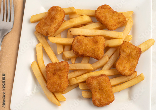 Quadro em tela chicken nugget plate with fries