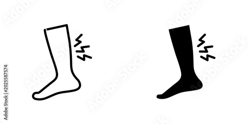 Cuadro en lienzo Shin pain icon on white background, editable stroke svg 10