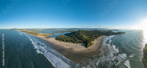 Canvas Print Aerial panorama of the Brazilian coastline near the Rosa beach