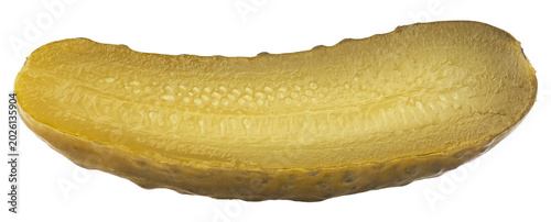 Foto Tasty fermented cucumber slice isolated on a white background