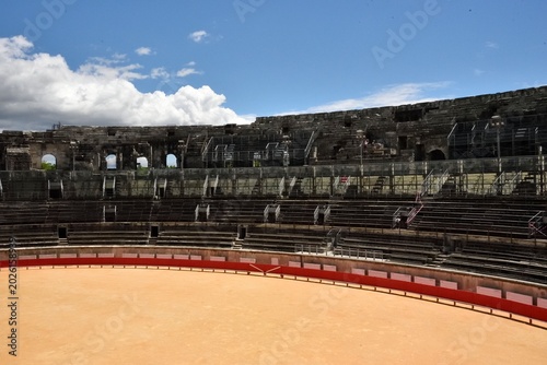 Les arènes de Nîmes (Gard)