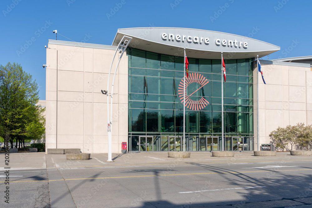 Naklejka premium Toronto, Ontario, Canada - May 18, 2026: Enercare Centre located at Exhibition Place in Toronto, Canada. Enercare Centre is recognized as Canada's largest convention center. 