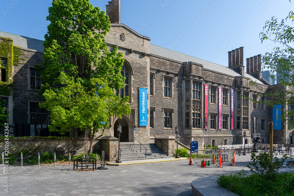 Fototapeta premium Toronto, Ontario, Canada - May 18, 2026: Hart House, a historic student activity center located on the St. George campus of the University of Toronto, Toronto, Ontario, Canada. 