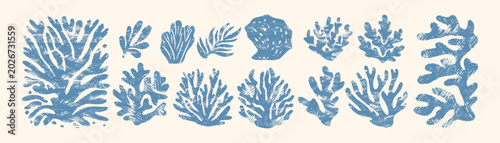 Cuadro en lienzo Set of blue linocut coral and seaweed silhouettes, rustic woodcut style, simple