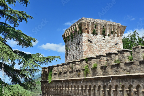Spello, torri, mura, camminamenti e fortificazioni della città medievale, Umbria, Italia