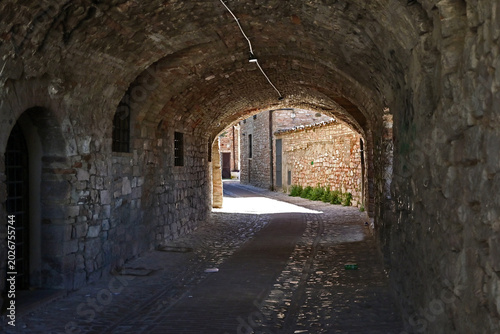 Spello, case, palazzi, vicoli e scorci del centro storico, Umbria, Italia