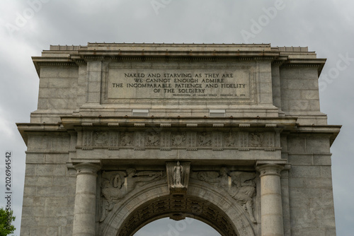 Foto Stone National Memorial Arch at Valley Forge National Historical Park, commemorating the Continental Army’s winter encampment during the American Revolution