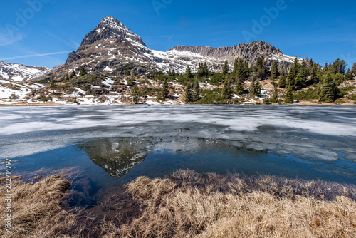 Trentino, panorama del lago di Colbricon