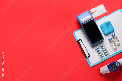Payment terminal with credi...