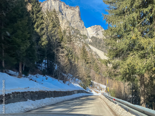 road to the mountains,Italy