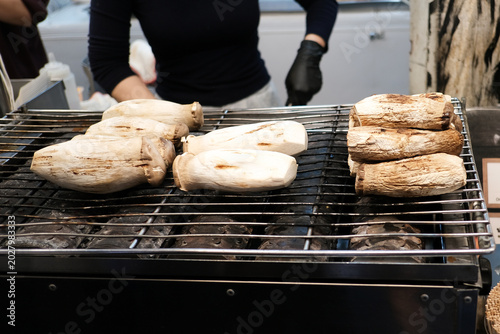 Grilled mushrooms is a popular street food in Taiwan.