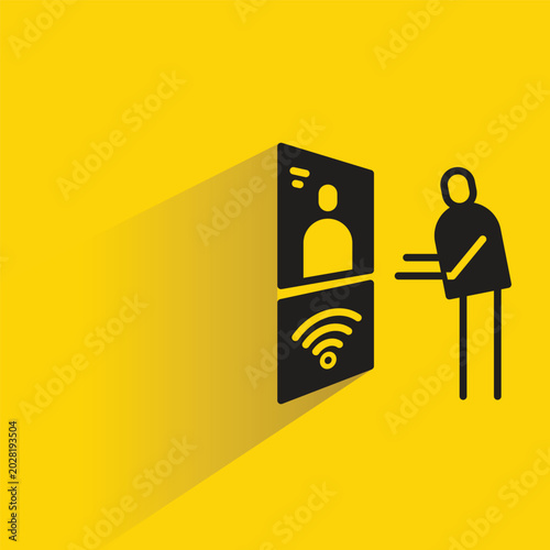 Foto people and tele conference in screen icon with shadow on yellow background