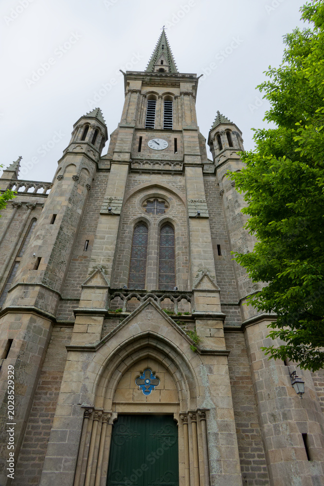 Fototapeta premium Notre Dame de Bonne Nouvelle de Paimpol en Côte d'Armor - France