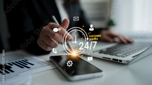 Фотография Concept of 24-hour customer service