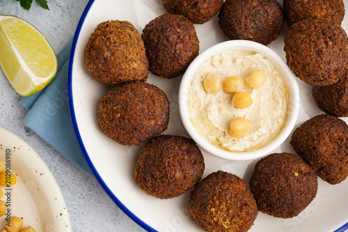 Plate with delicious falafe...