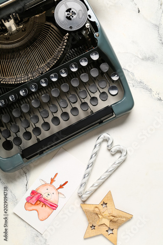 Vintage typewriter with Chr...