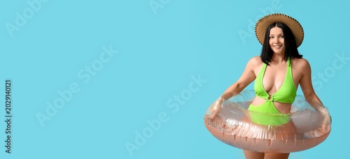 Beautiful young woman in st...