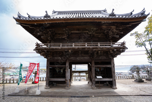 日出若宮八幡神社の楼門（日出町）