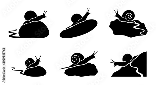 Foto Snail Silhouette Icons, Slow Movement Vector Graphics, Gastropod Wildlife Art, N