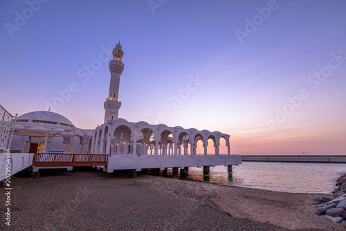 Obraz na plátne Al Rahmah (Floating) Mosque of Saudi Arabia, poised over the Red Sea at Jeddah c