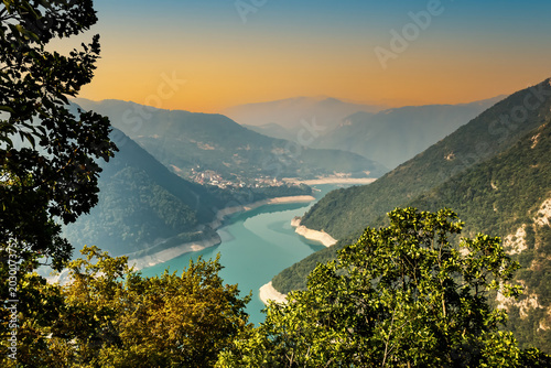 Konstfotografi Piva Lake on Mount Durmitor in Montenegro