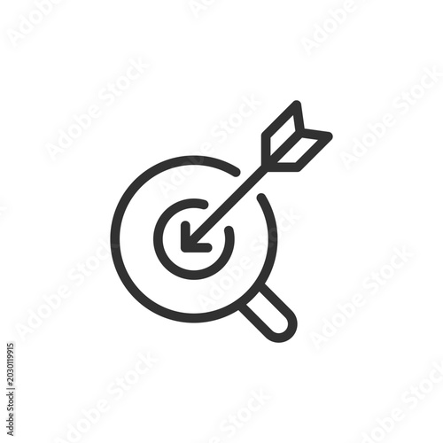 Target with arrow, linear style icon. Goal achievement and business strategy. Editable stroke width.
