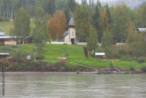 Vie à Dawson City (2015)