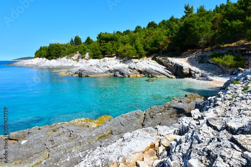 Photography Beautiful cove and the rocky coastline at Kamenjak in Istria, Croatia