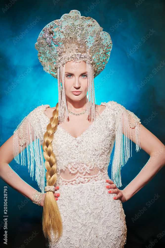 Fototapeta premium Majestic Folk Queen