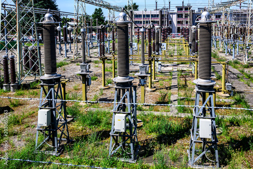 Stazione di alta tensione per energia elettrica 