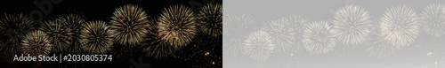 Foto golden fireworks line exploding in night sky during festive new year celebration