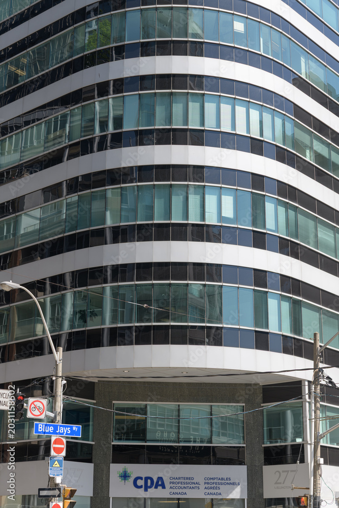 Naklejka premium exterior building and sign of Chartered Professional Accountants of Canada located at 145 King St W, Toronto