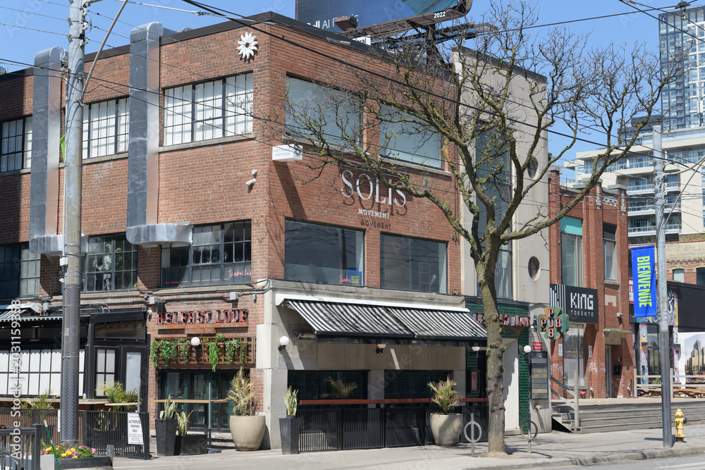 Naklejka premium exterior of 548 KIng St W, Toronto (location of Solis Movement Hot Yoga, Pilates, & Reformer)