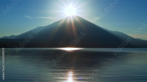 ダイヤモンド富士（タイムラプス・ズームアウト）　山梨県山中湖にて