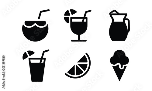 Fotografía Various cold summer drinks and delicious ice cream cone set for beach party vibe