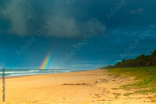 PRAIA DE GUARAJUBA, BAHIA, BRASIL 