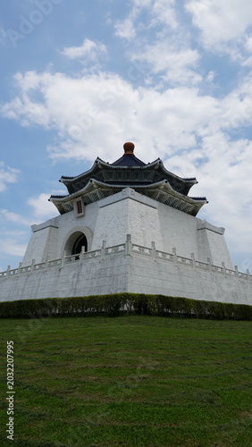 Принти на полотні Architectural Grandeur: Chiang Kai-shek Memorial Hall and Liberty Square, Taiwan