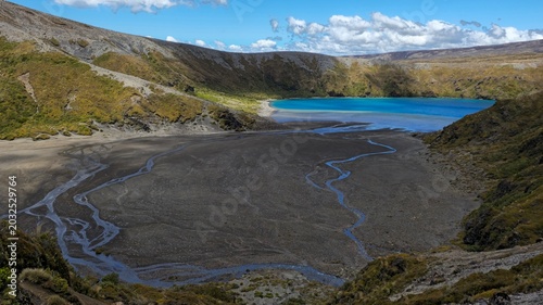 Foto Tama Lakes volcanic crater lake in Tongariro National Park, New Zealand