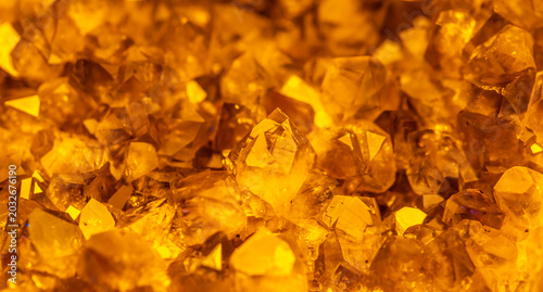 Картината върху платно Golden crystal mineral stone