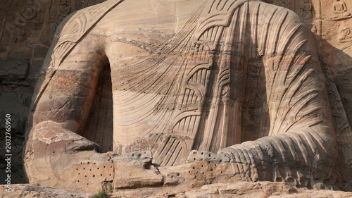 Tableau sur toile The old big sculptures view carved on the hill near Datong city in China for the