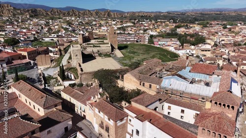 Vista aérea del antiguo Alcazaba árabe del municipio de Guadix, España