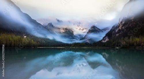 Tableau sur toile Lago di Landro is a lake that sneaks up on you
