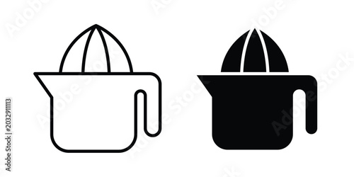 Tableau sur toile Juicer squeezer icon symbol set in black and white. EPS10