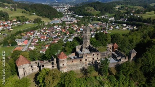 Luftaufnahme der Burgruine Krems, Voitsberg