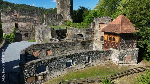 die alten Mauern der Burgruine Krems, Voitsberg